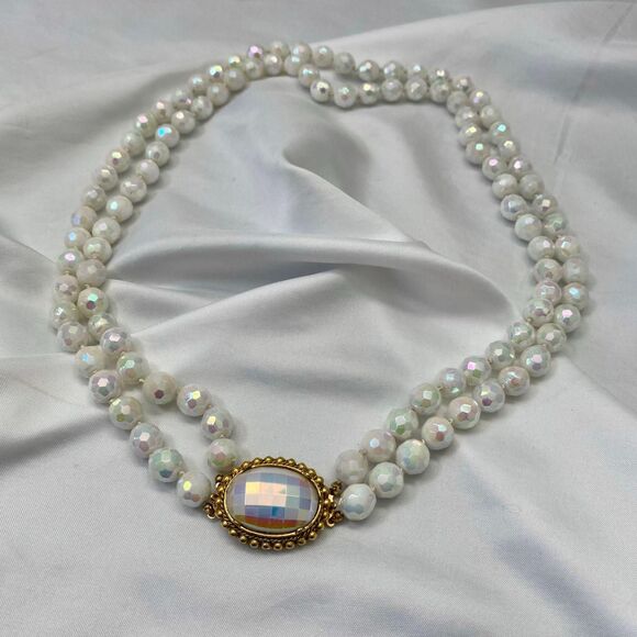 Early 2000's Shimmery Iridescent Double Strand Faux Pearl Brooch Pin Necklace - Picture 3 of 5